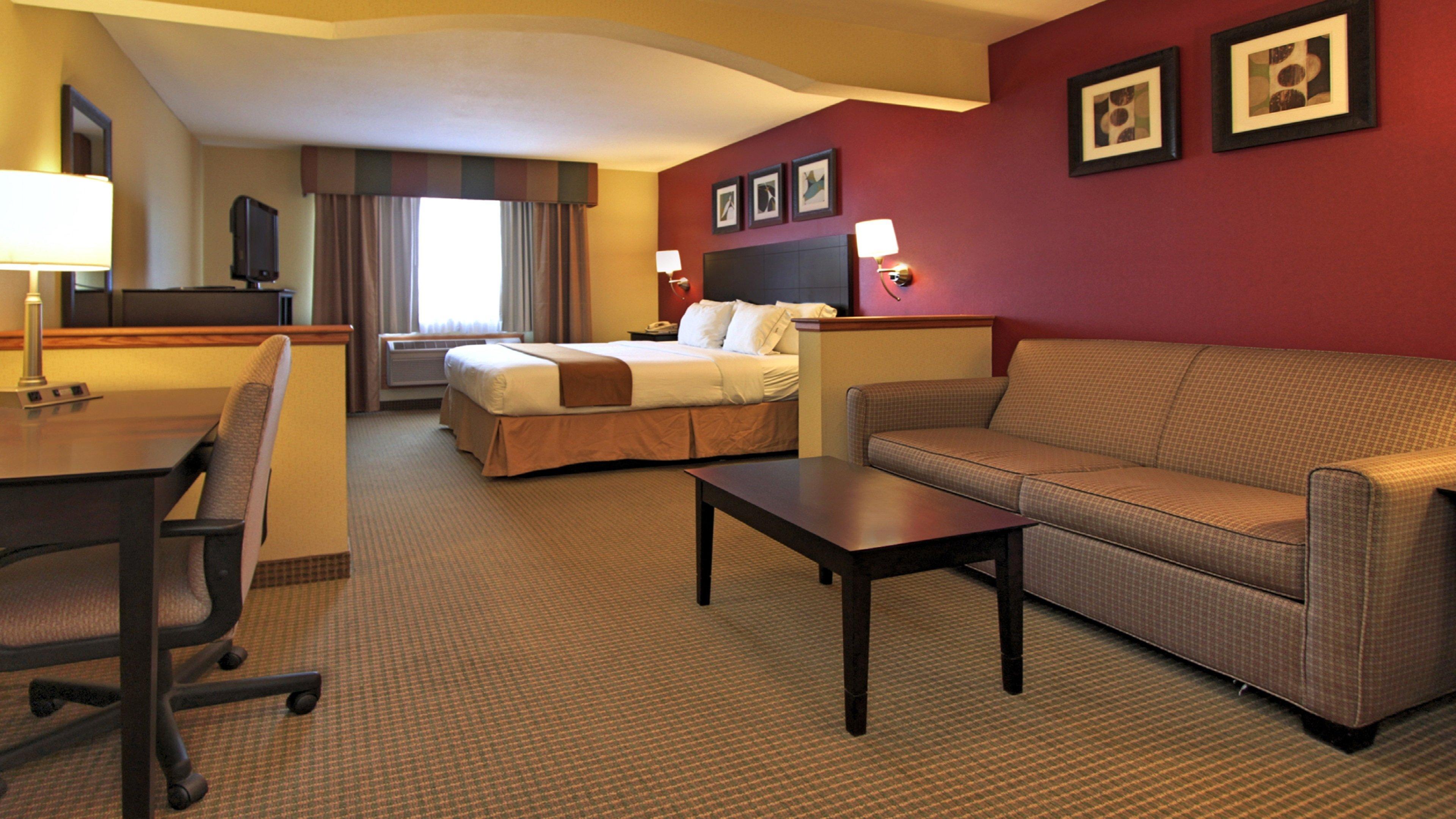 Holiday Inn Express Hotel & Suites Defiance By Ihg Exterior photo